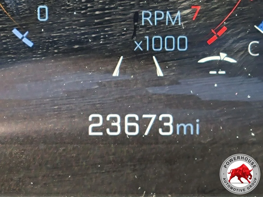 Used 2025 Green Chevrolet LT image 34