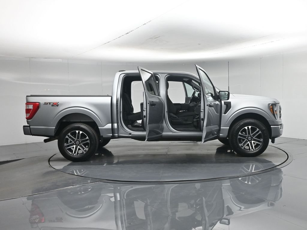 Used 2023 Silver Ford XL image 5