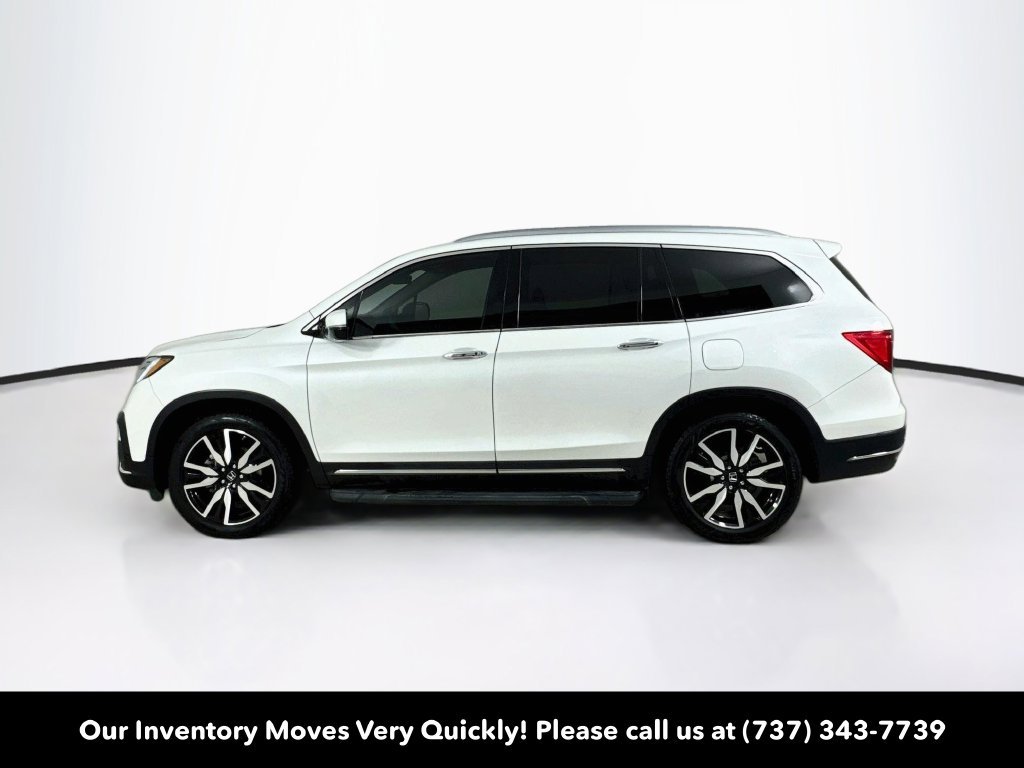 Certified Used 2021 Platinum White Pearl Honda Touring image 4