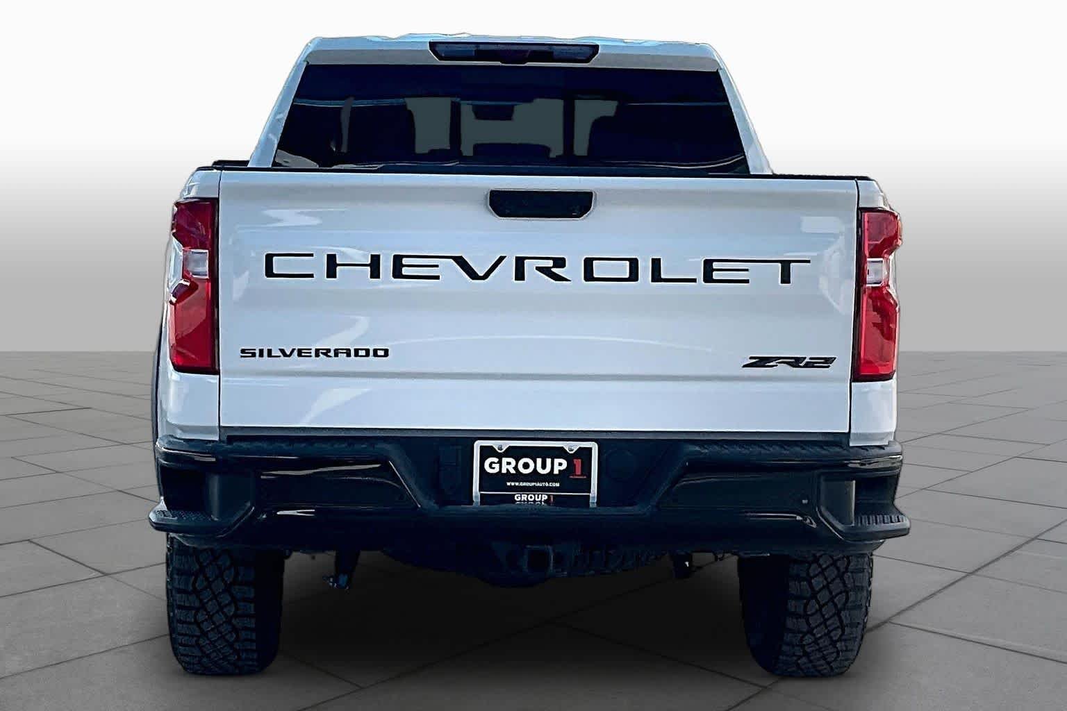 2026 Chevrolet Silverado 1500 ZR2 - Photo 4