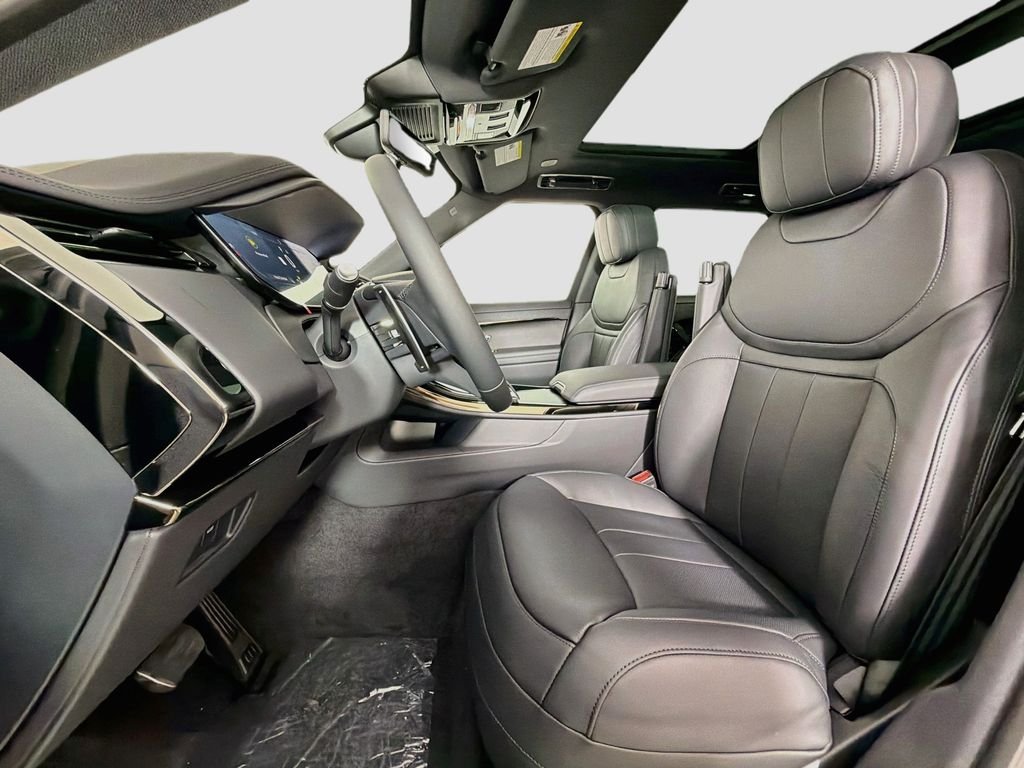 New 2027 Carpathian Grey Land Rover Dynamic SE P400 image 22