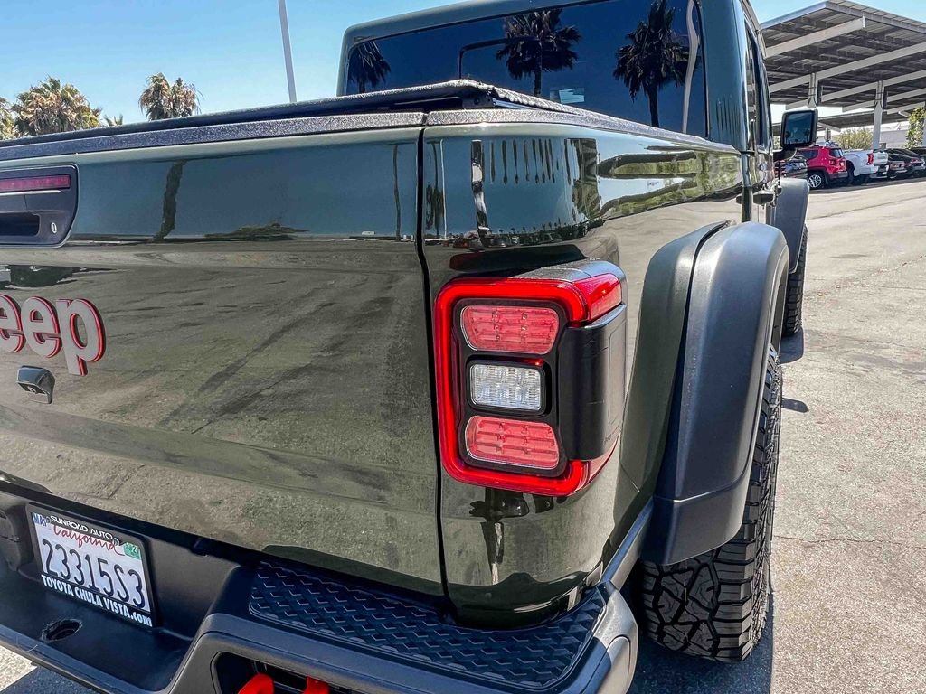 Used 2021 Green Jeep Mojave image 8