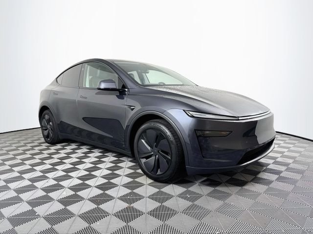 2026 Tesla Model Y Premium - Photo 10