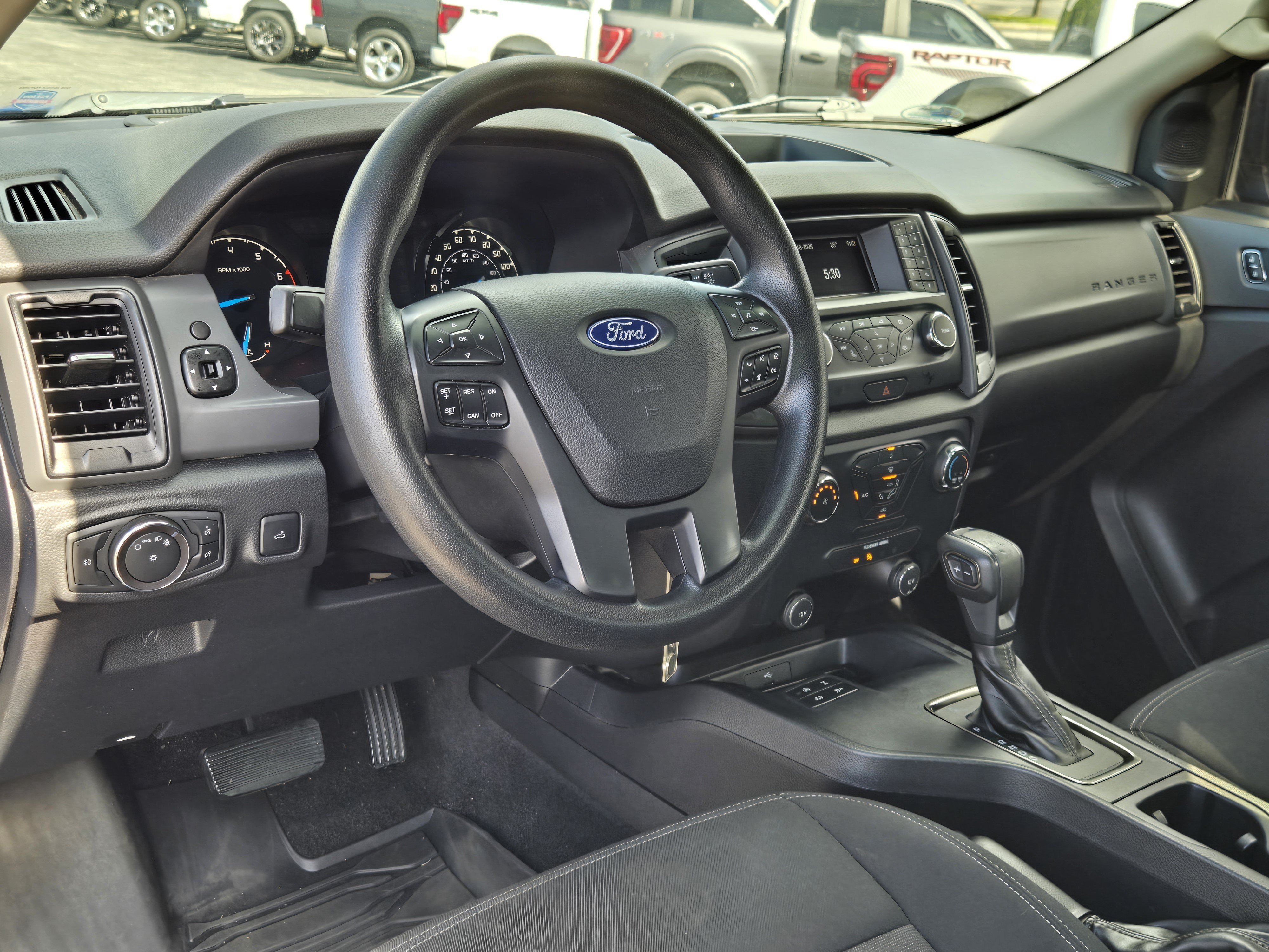 Used 2019 Lightning Blue Metallic Ford XL image 18