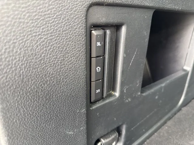 Used 2021 Blue Ford XLT image 23