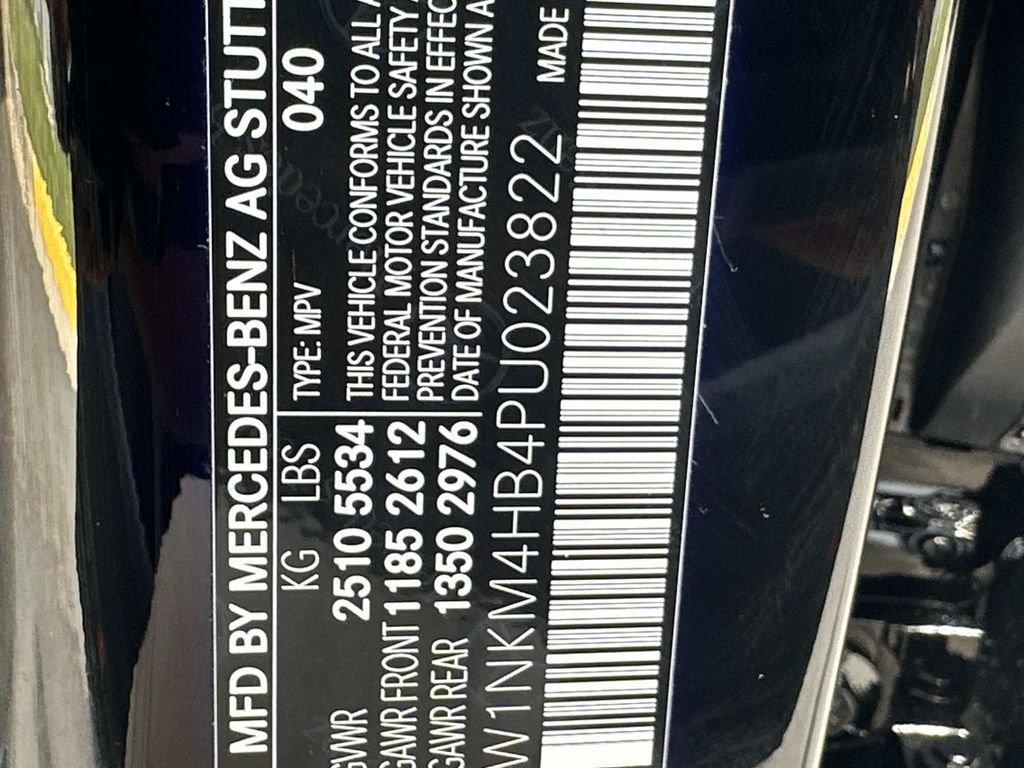 Certified Used 2023 Black Mercedes-Benz GLC 300 image 32