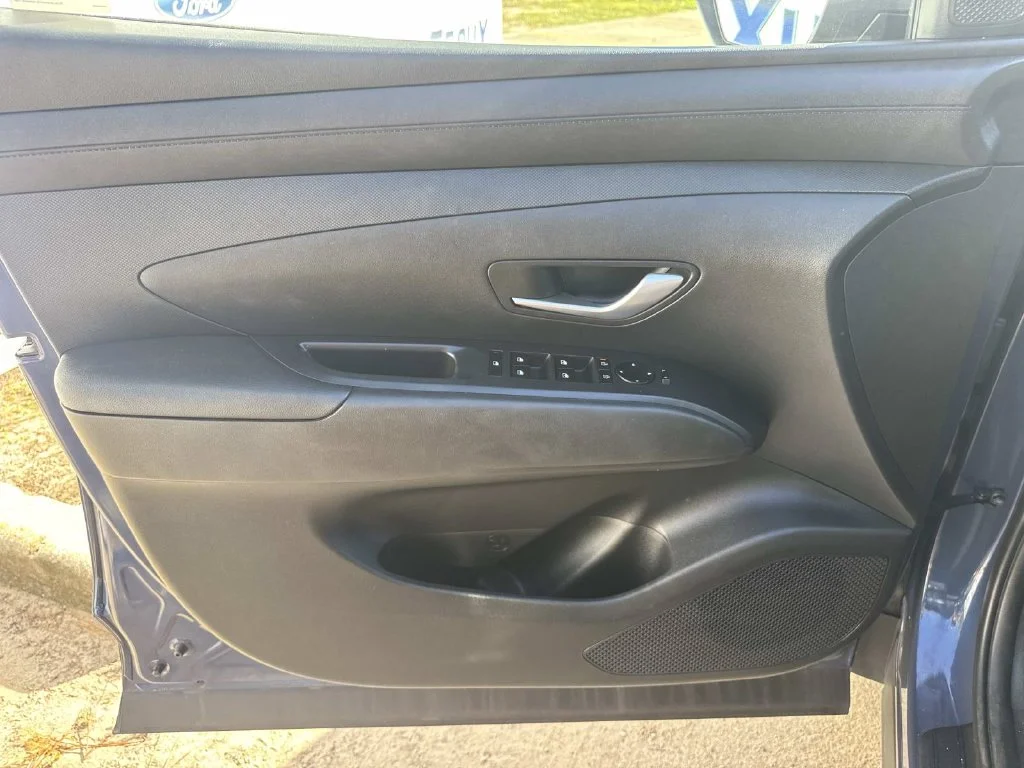 Used 2025 Blue Hyundai SEL image 33