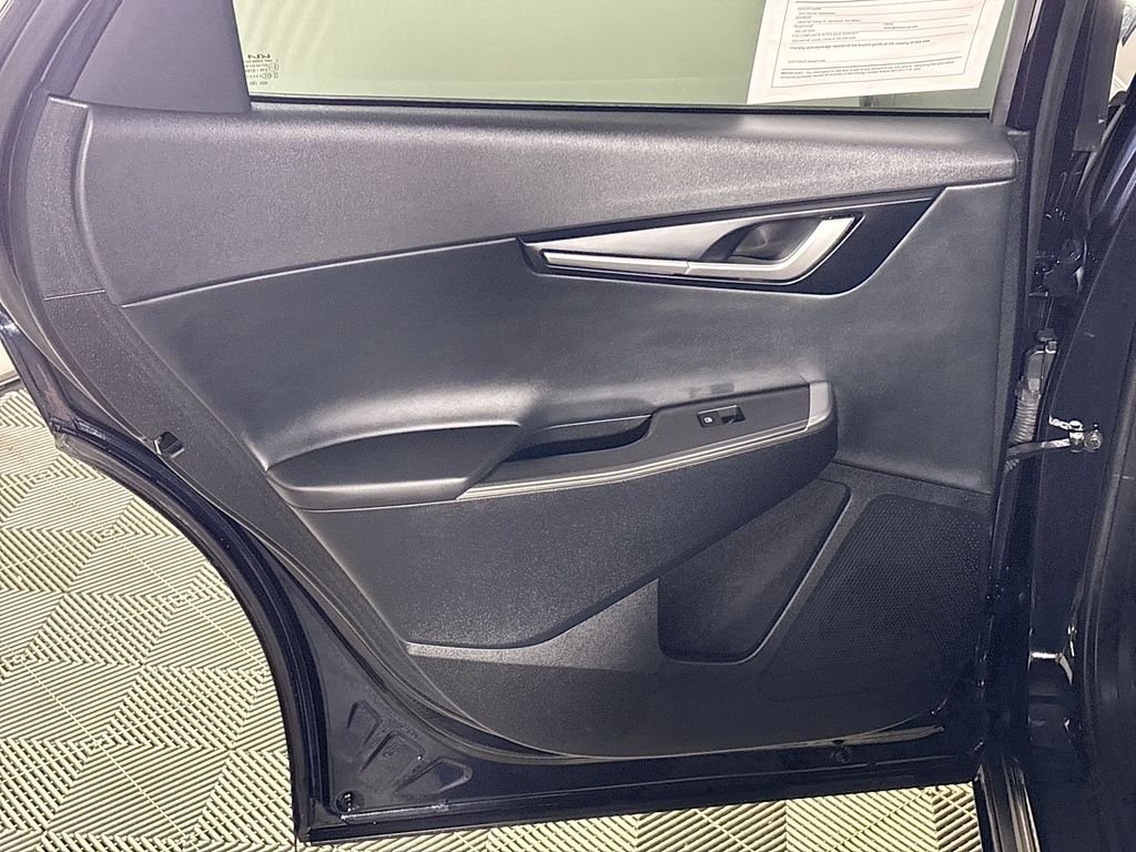 Used 2024 Blue Kia Light image 19