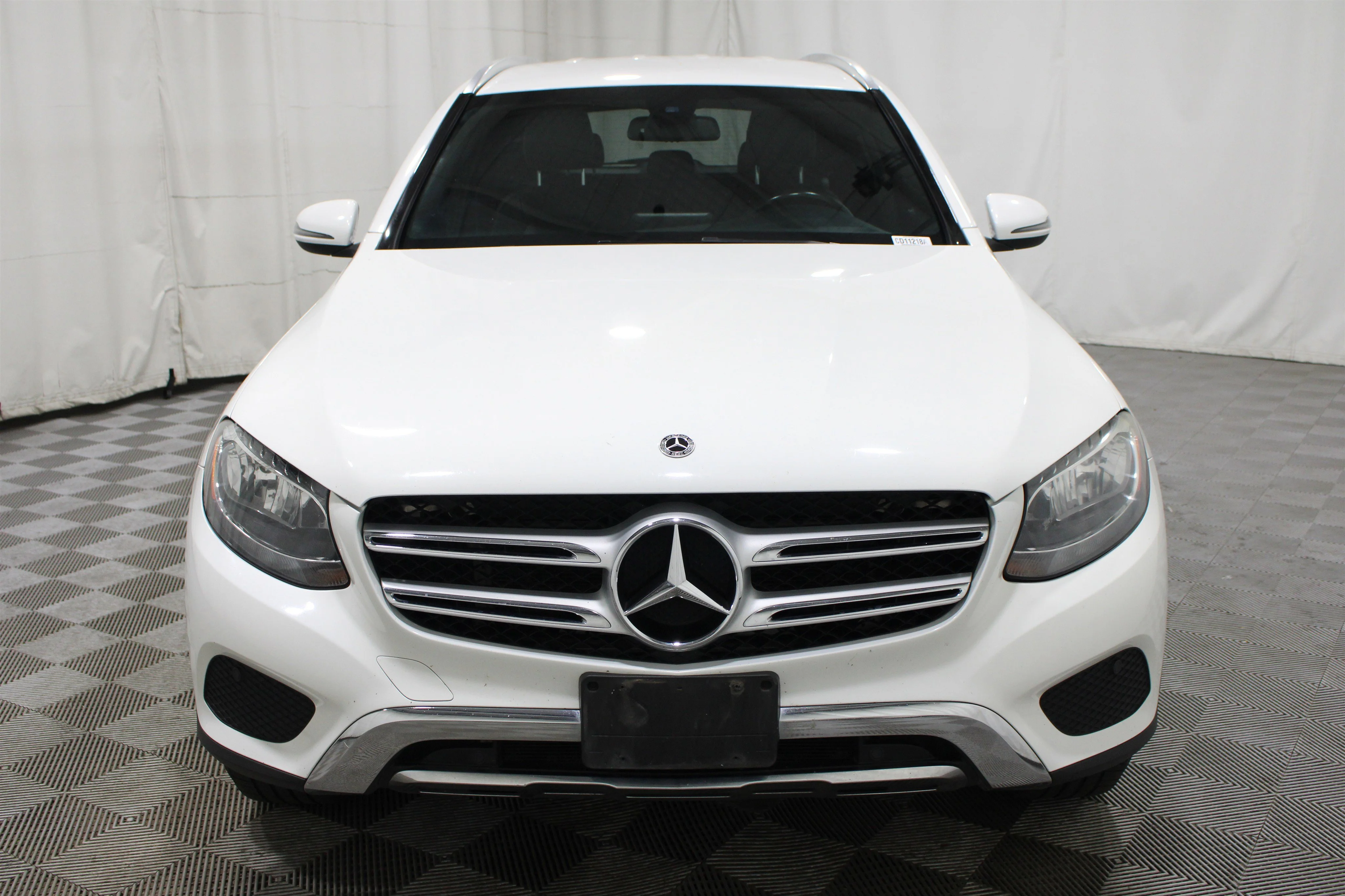 Used 2019 Polar White Mercedes-Benz GLC 300 image 36