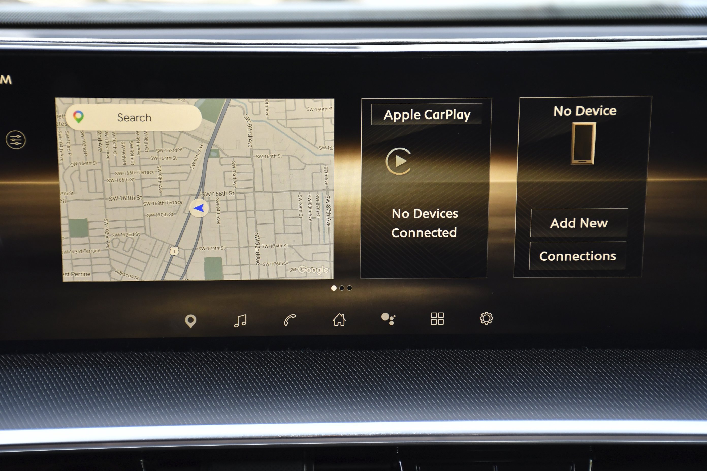Certified Used 2025 Black Obsidian INFINITI PURE image 14