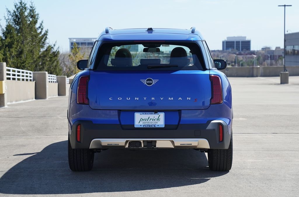 New 2026 Blazing Blue MINI Signature Plus image 5