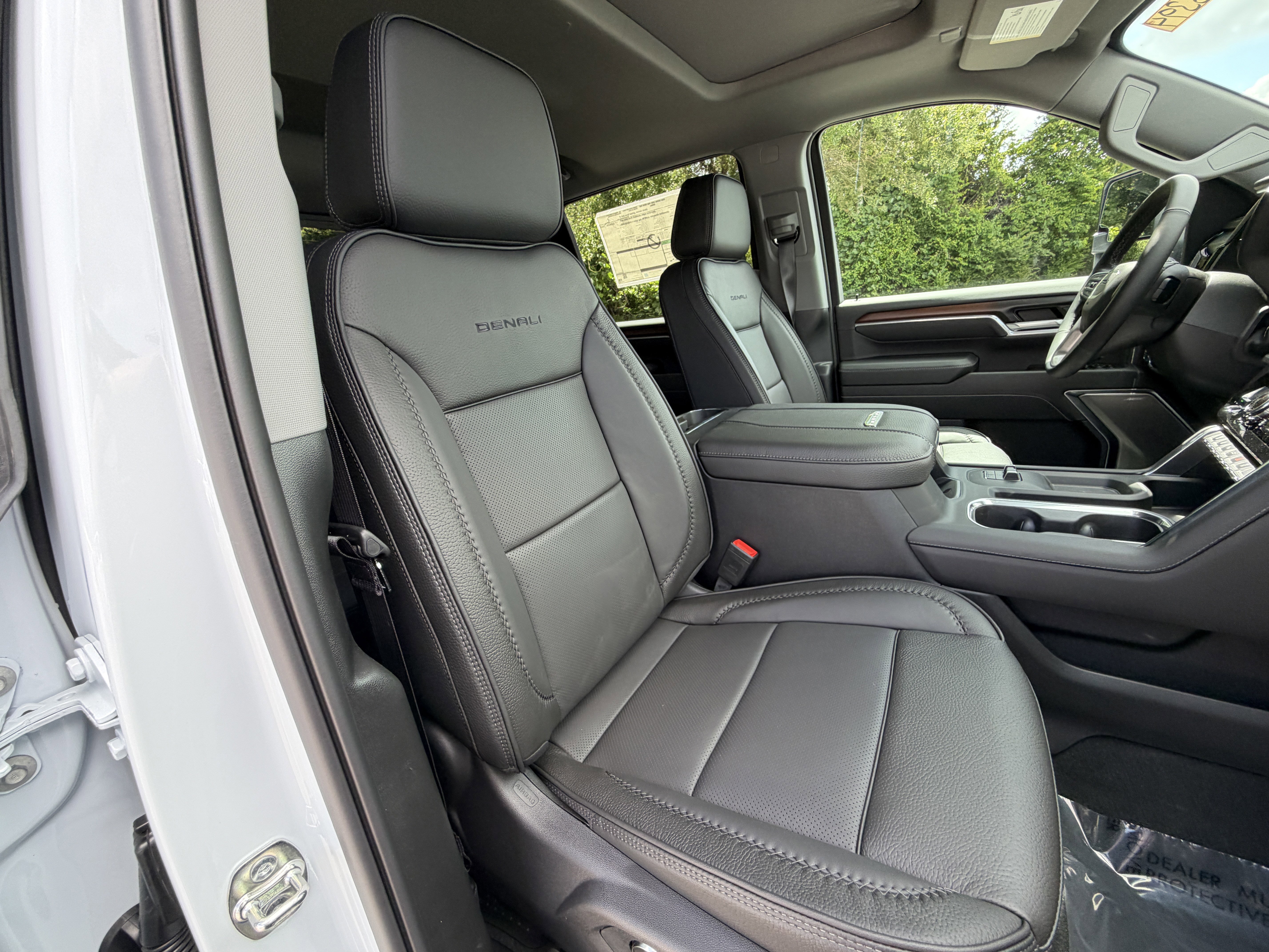 2026 GMC Sierra 2500HD Denali - Photo 29
