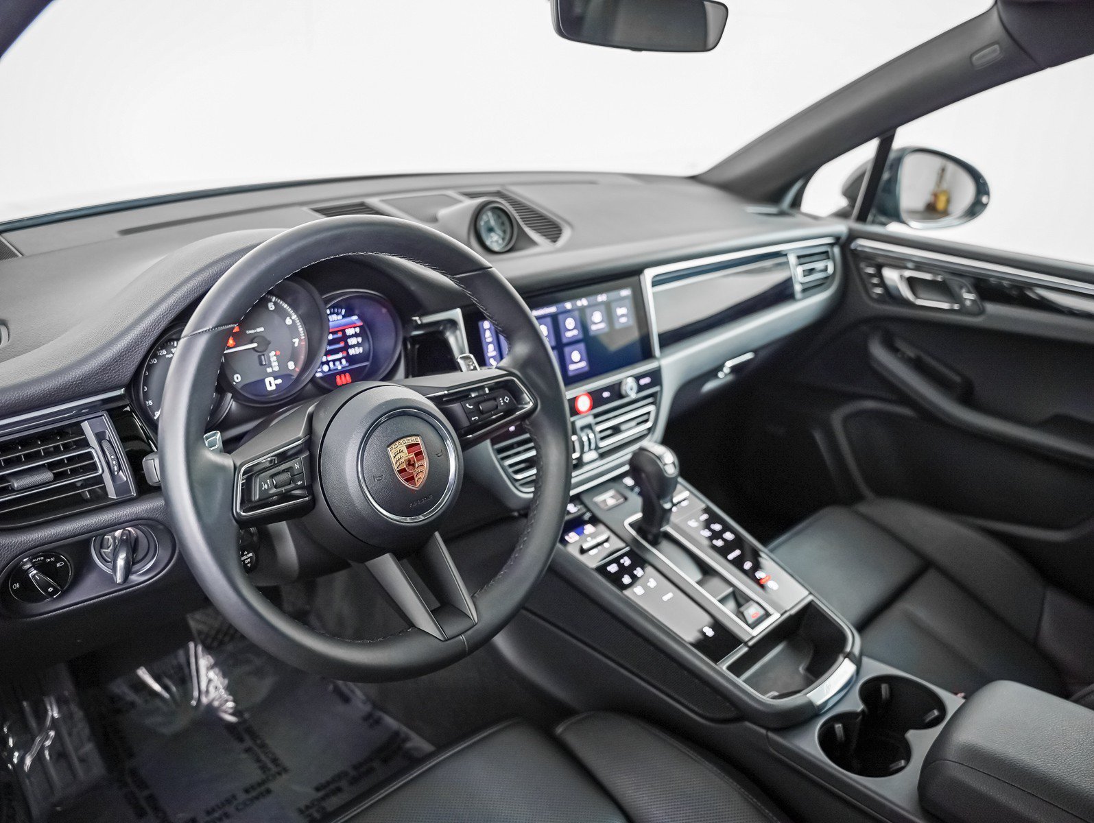 Used 2026 VOLCANO GREY Porsche  image 4