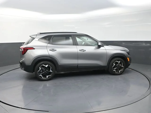 Used 2025 Gray Kia EX image 9