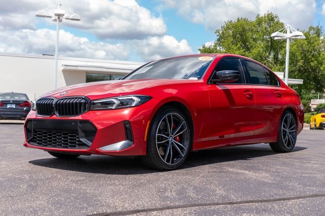 2023 BMW 3 Series 330i xDrive Sedan's photo