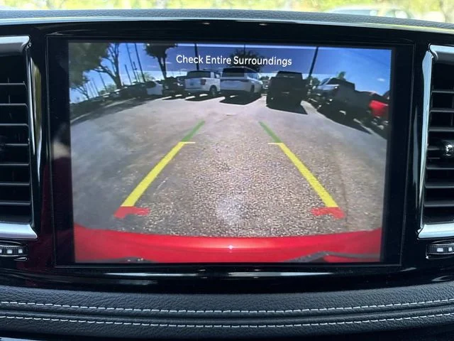 Used 2025 Red Chrysler Limited image 32