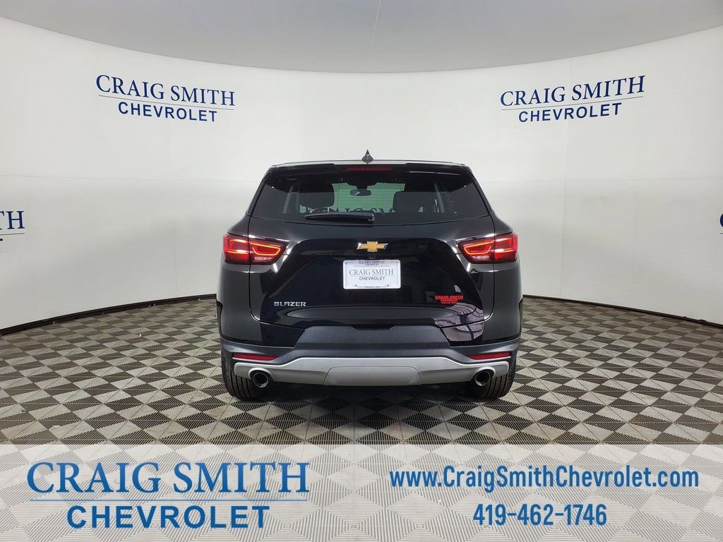2025 Chevrolet Blazer 2LT - Photo 12