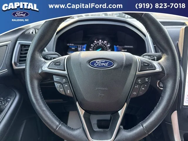 Used 2023 Gray Ford SEL image 34