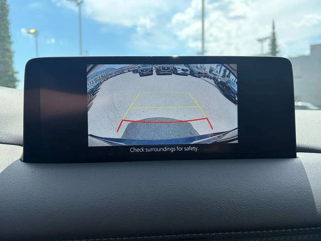 Used 2022  Mazda GS AWD at image 29