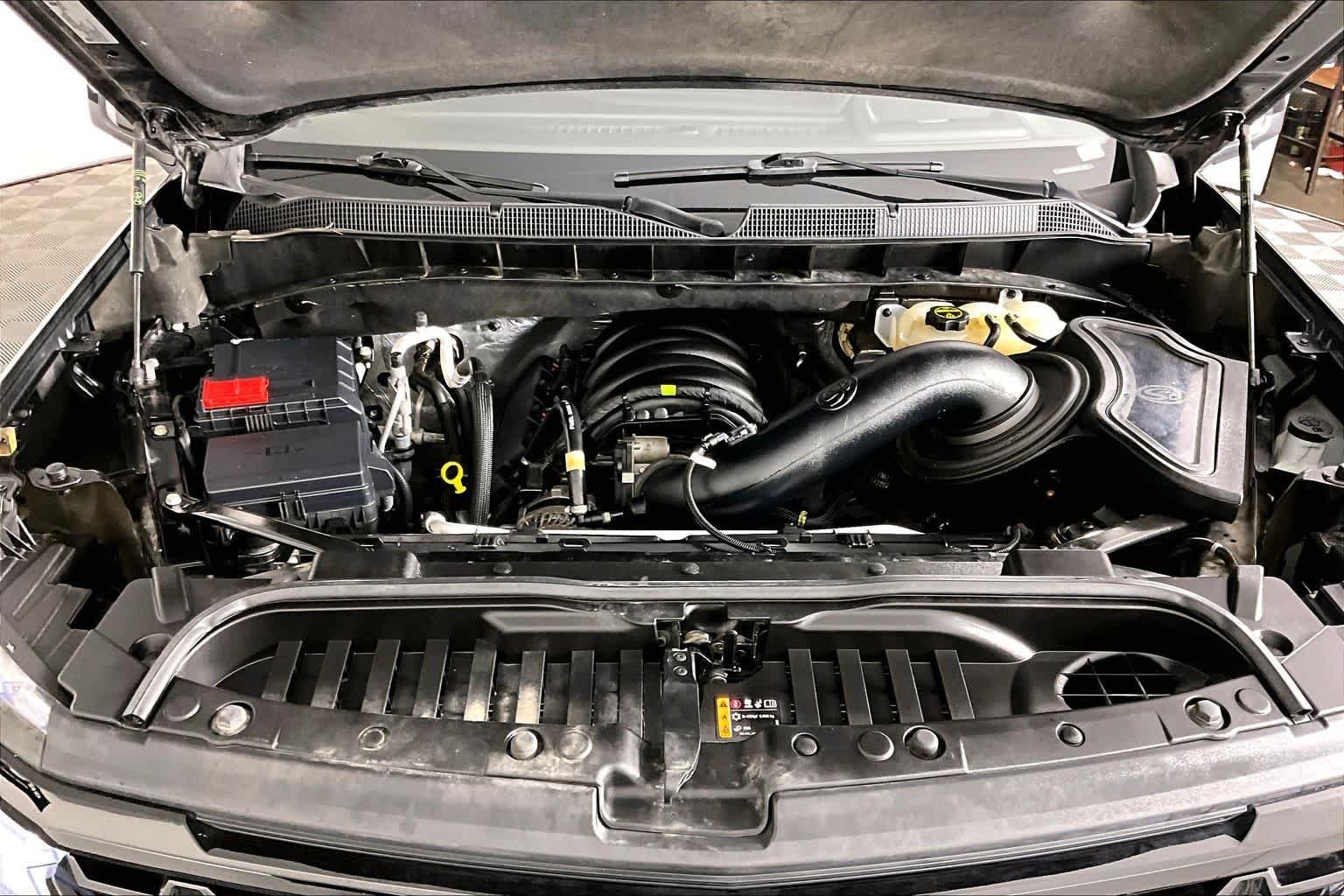 Used 2024 Black Chevrolet RST image 27
