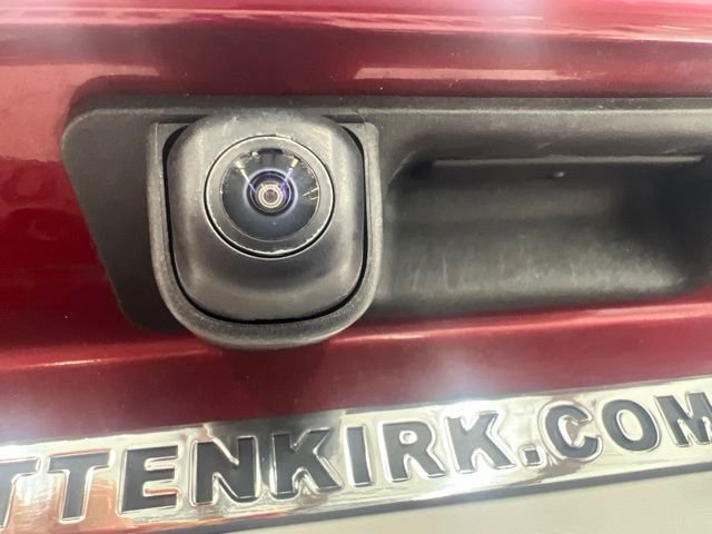 2025 Hyundai Kona SEL - Photo 20