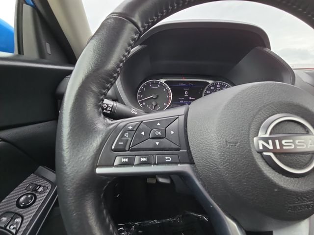 Used 2024 Blue Nissan SV image 11