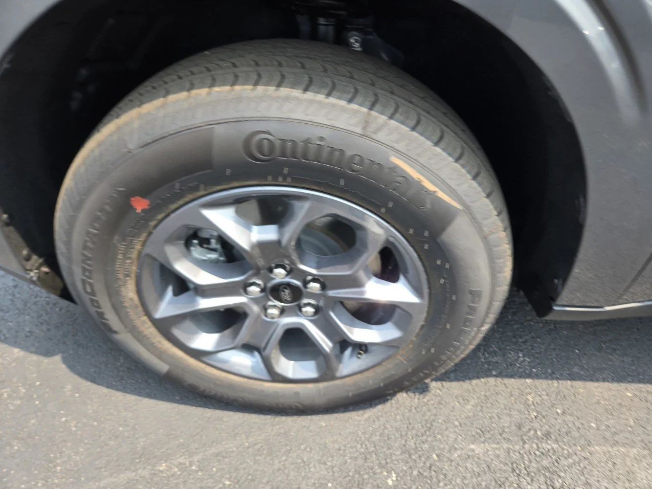 New 2026 Carbonized Gray Metallic Ford XLT image 28