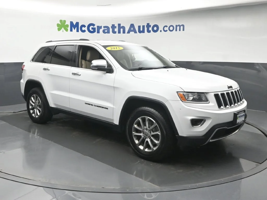 Used 2015 White Jeep Limited image 2