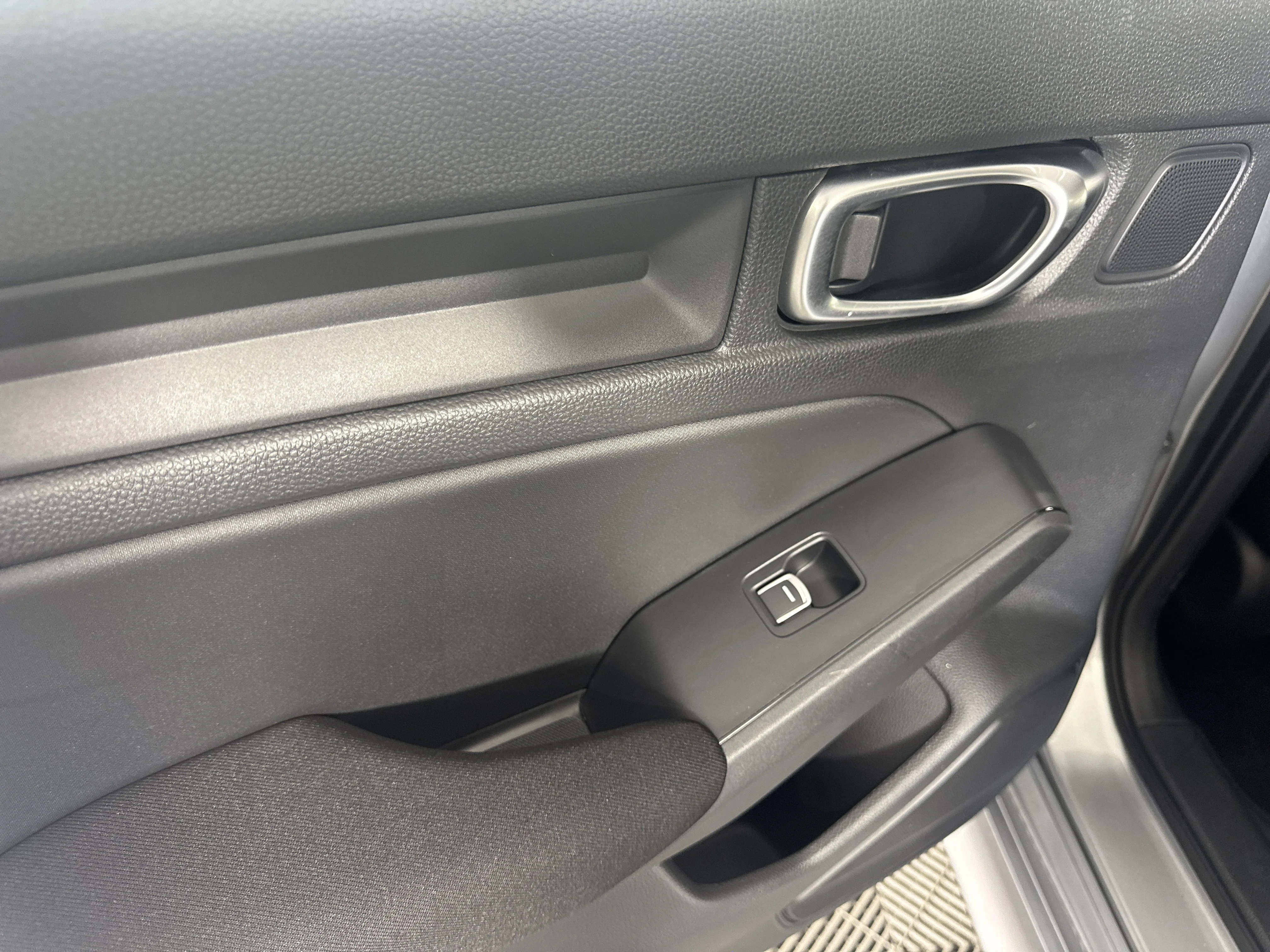 2026 Honda Civic LX - Photo 17