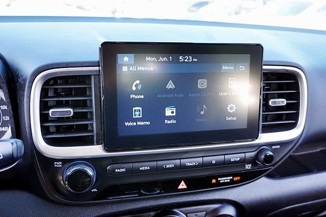 Used 2021 Silver Hyundai SEL image 24