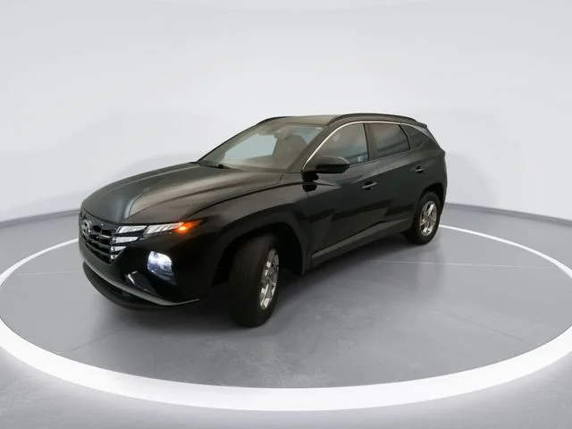 Used 2024 Black Hyundai SEL image 2