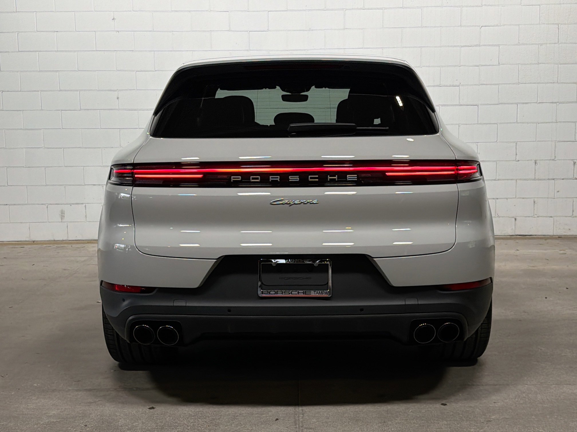 Certified Used 2024 Chalk Porsche  image 8