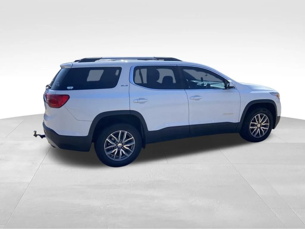 Used 2017 White GMC SLE-2 image 14