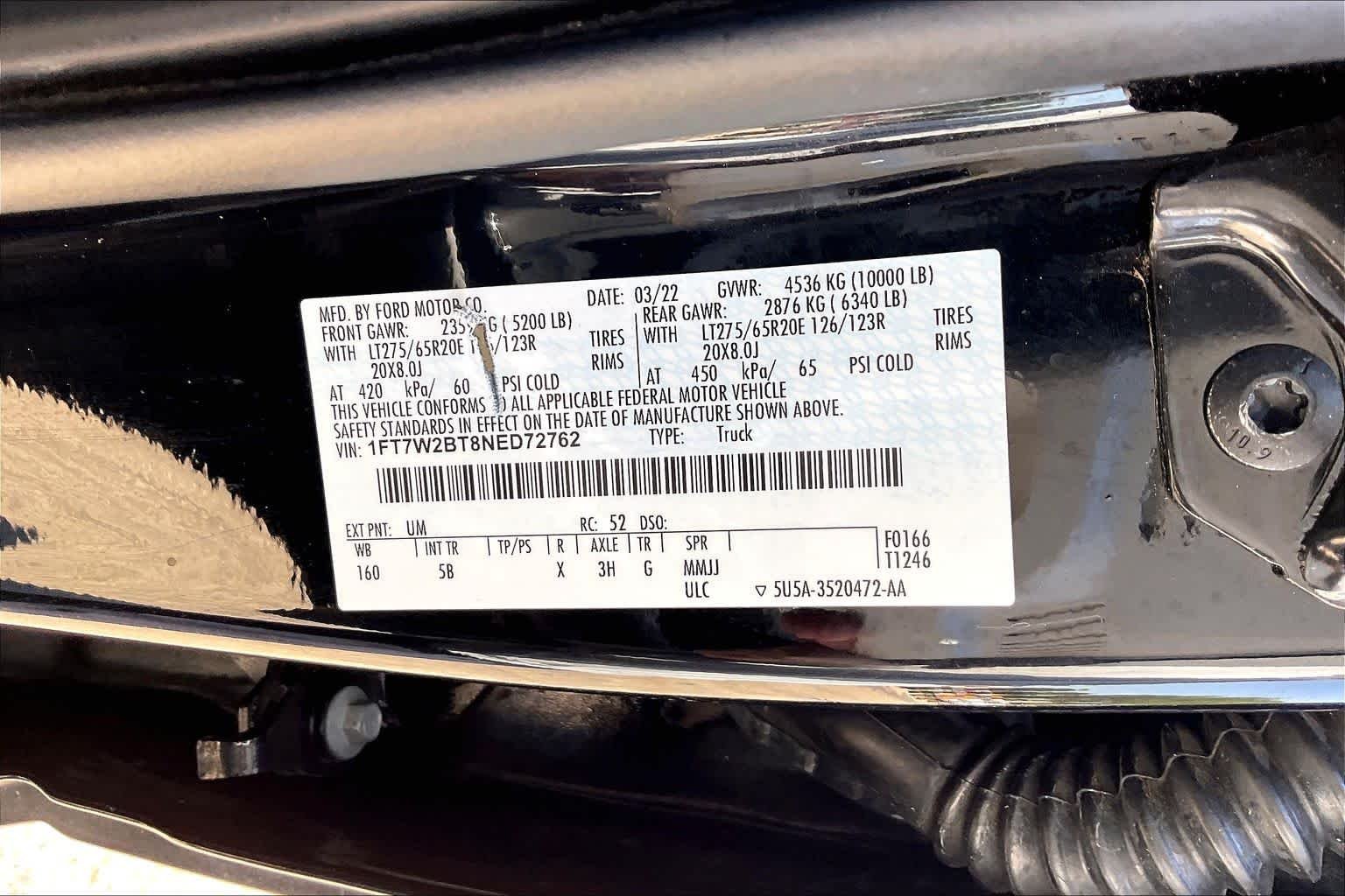 Used 2022 Agate Black Ford LARIAT image 32