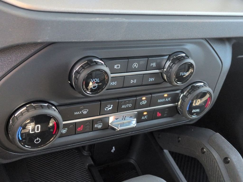 New 2026 Avalanche Gray Ford Outer Banks® image 54