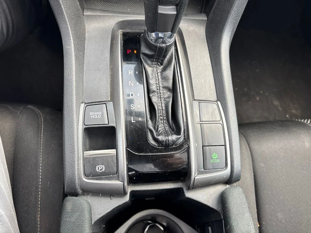 Used 2018 Red Honda EX image 21