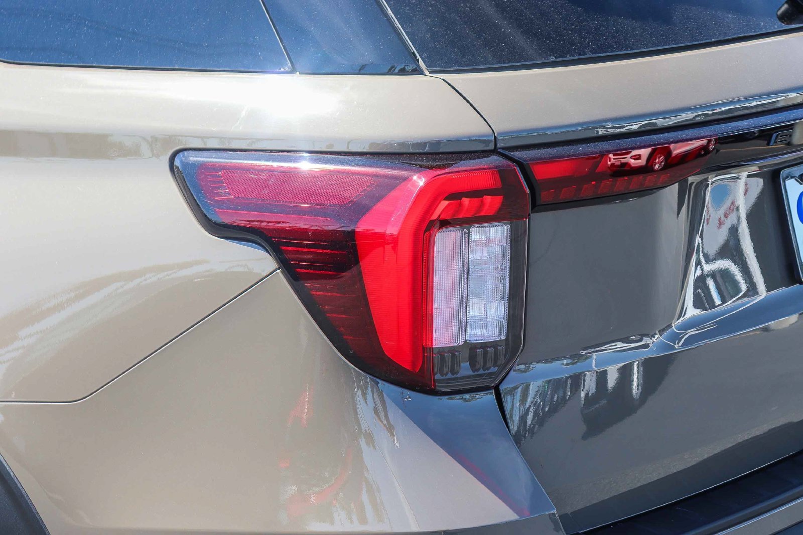 New 2026 Marsh Gray Ford Tremor® image 8