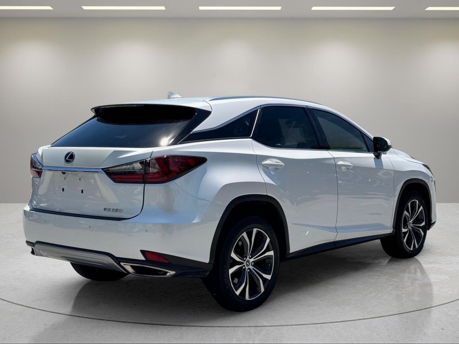 Used 2022 Eminent White Pearl Lexus RX 350 image 5