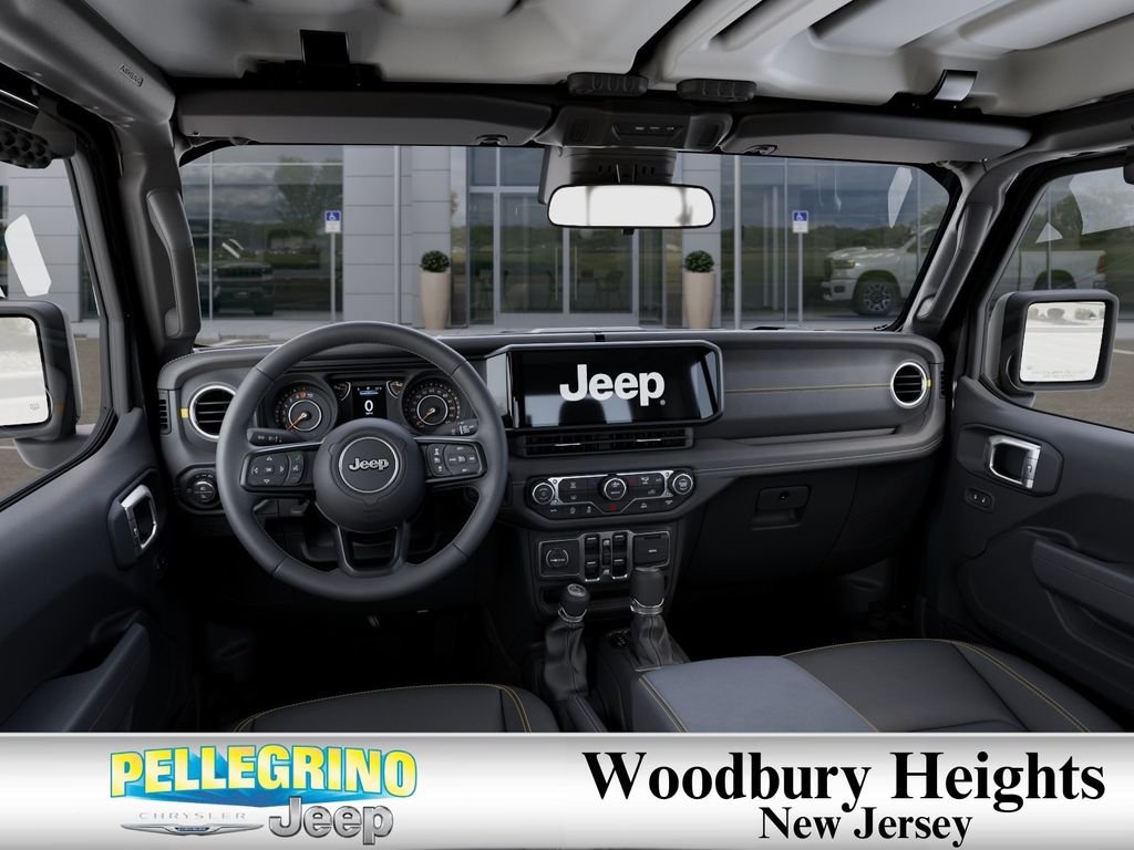 New 2026 Granite Crystal Metallic Clearcoat Jeep Sahara image 14