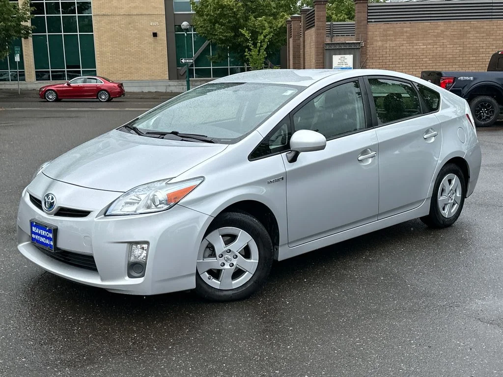 2011 Toyota Prius II's photo
