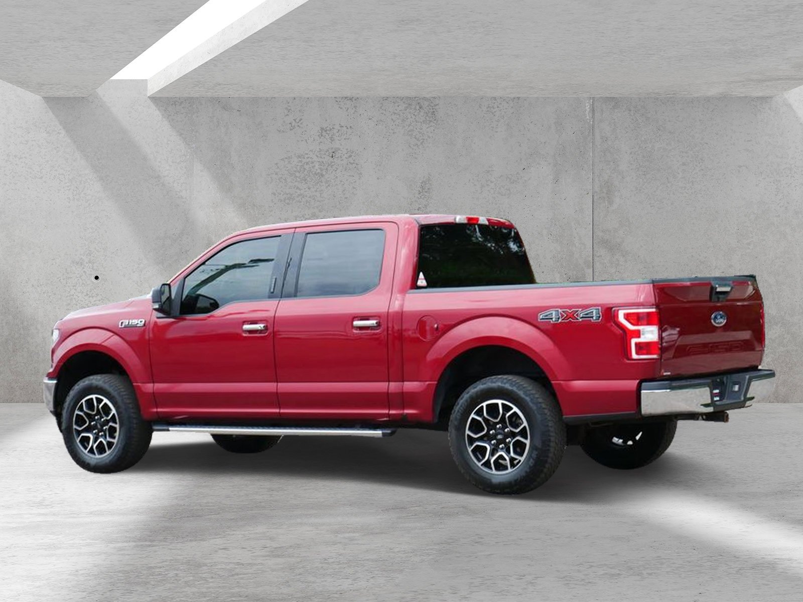 Certified Used 2019 Ruby Red Metallic Ford XLT image 4
