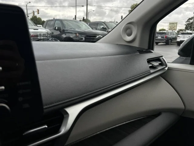 2021 Toyota Sienna Limited - Photo 45