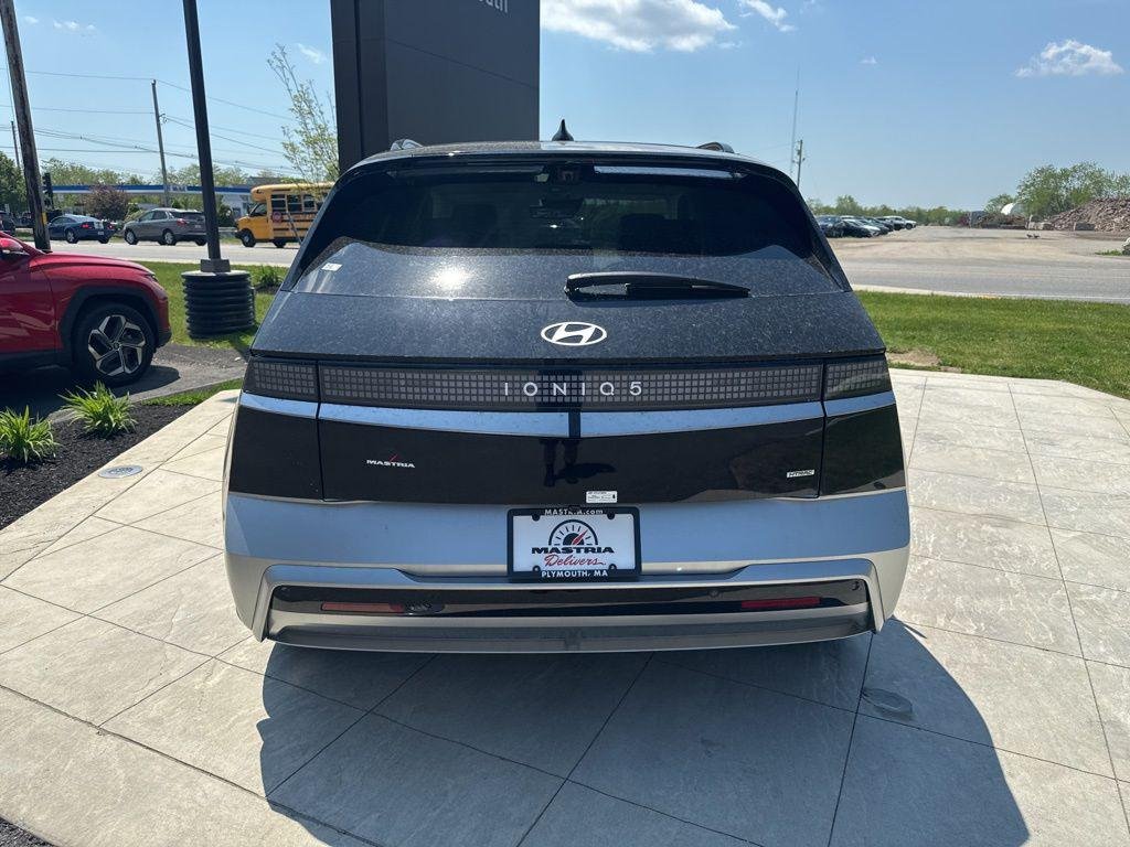 New 2026 Black Hyundai Limited image 6