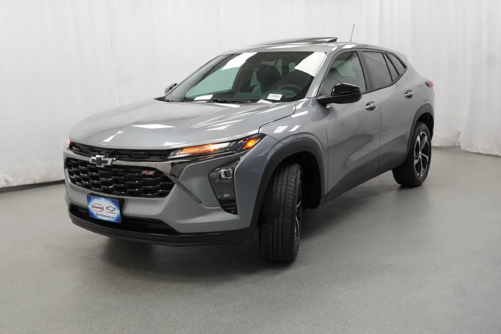 New 2026 Sterling Gray Metallic Chevrolet 1RS image 19