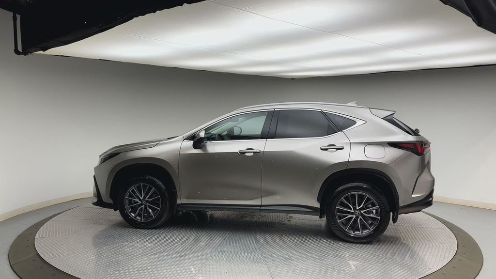 Used 2023 Silver Lexus 350 image 5