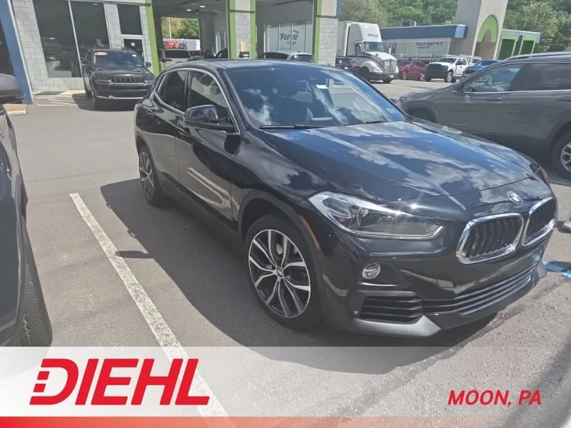 Used 2019 Black BMW xDrive28i image 1