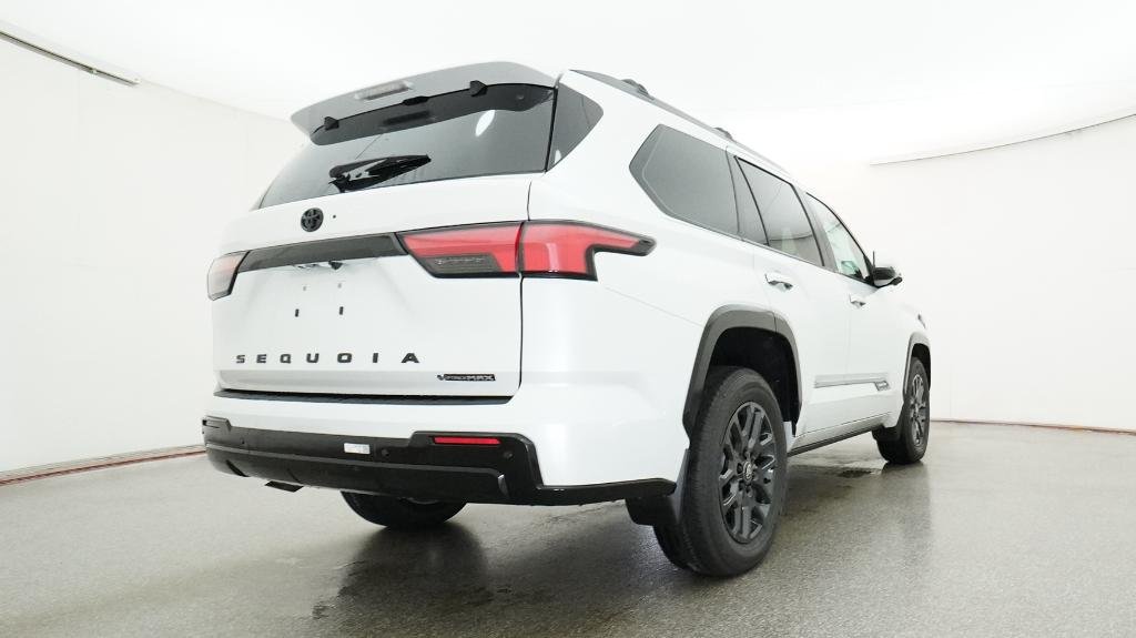 New 2026 Wind Chill Pearl Toyota Platinum image 13