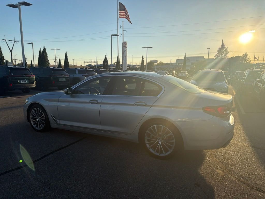 Used 2021 Silver BMW 530i image 6