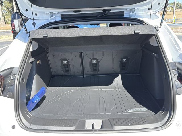 2026 Chevrolet Trax LT - Photo 11
