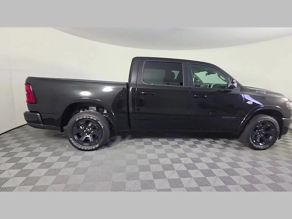 New 2026 Diamond Black Crystal Pearl-Coat Exterior Paint RAM Big Horn image 24